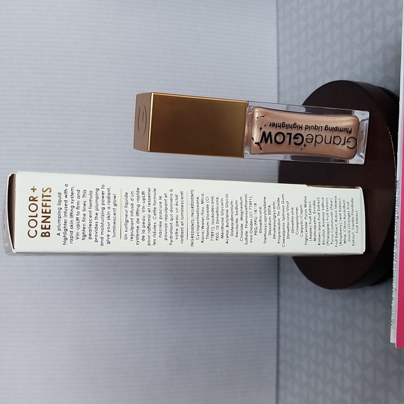 Grande Cosmetics Grande Glow Plumping Liquid Highlighter - French Pearl - Picture 5 of 11